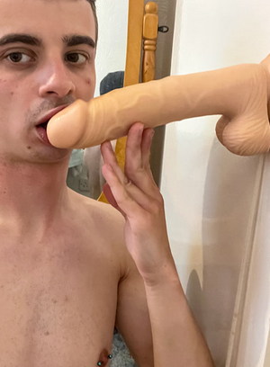 amateur british felix hanan masturbation piercing pornstar smooth toys twink 